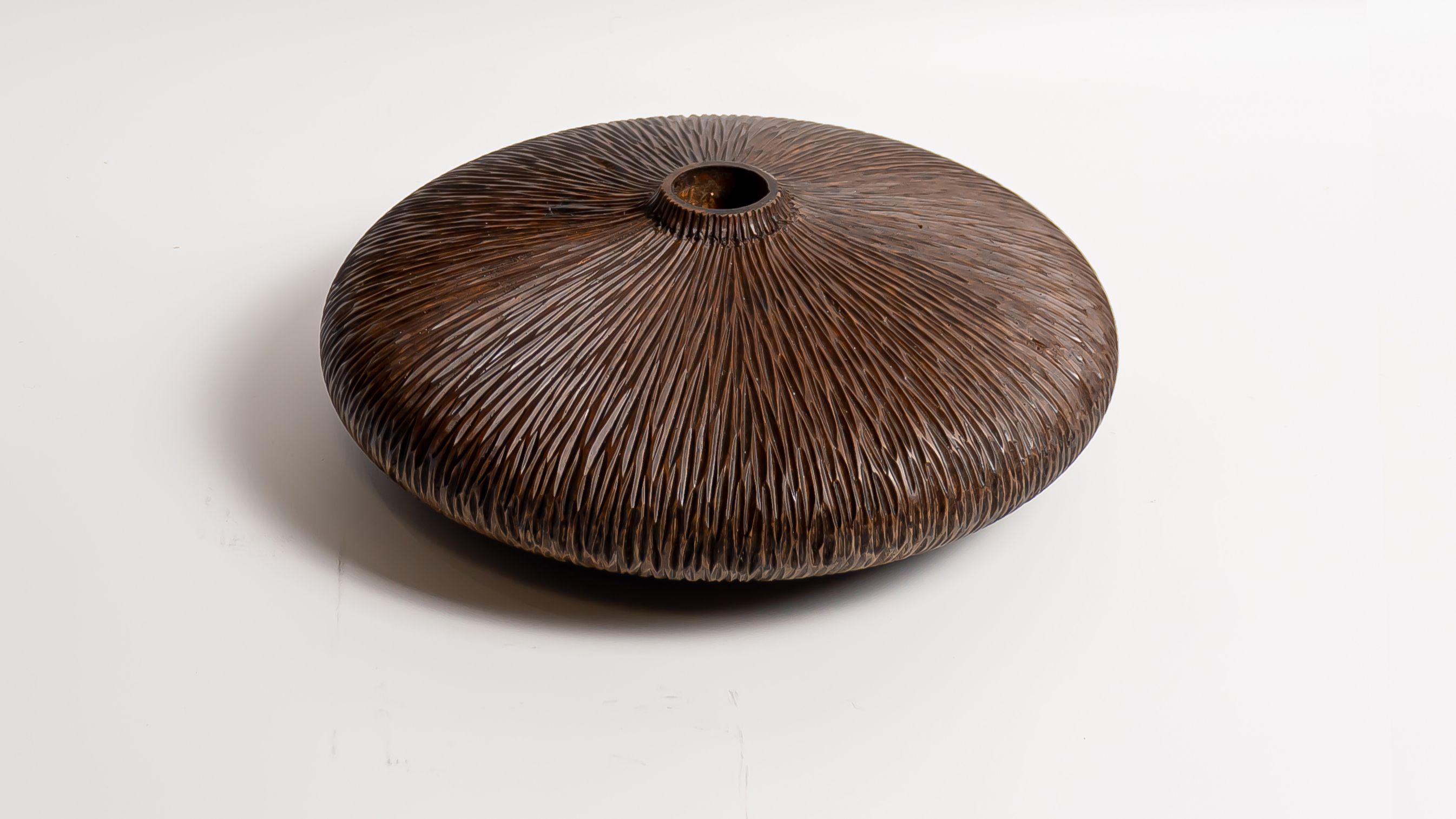 Elli Vase