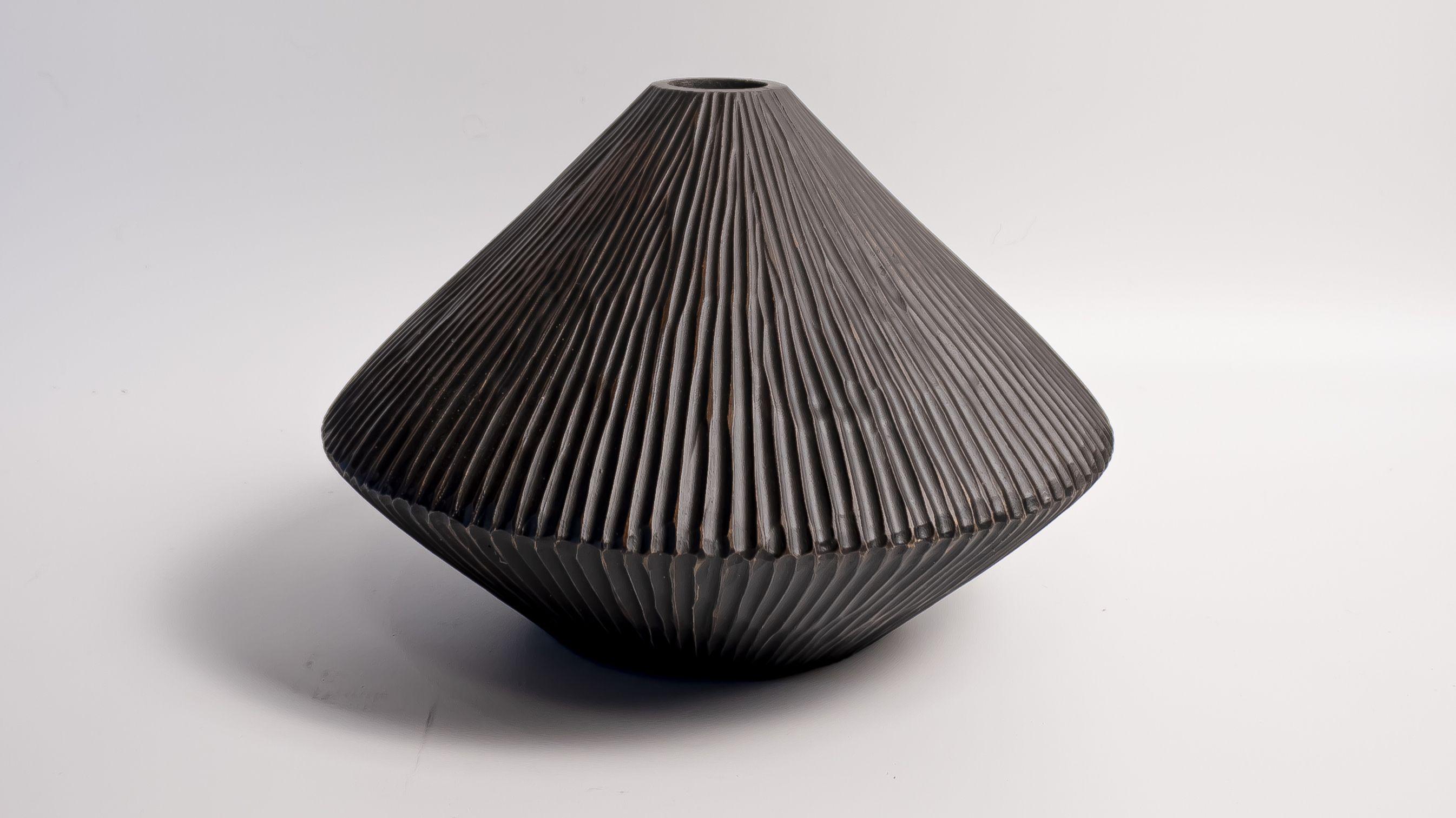 Kite Vase